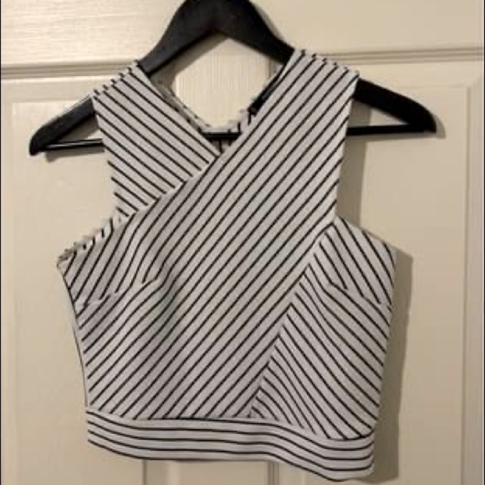 Tank Top Crop Top